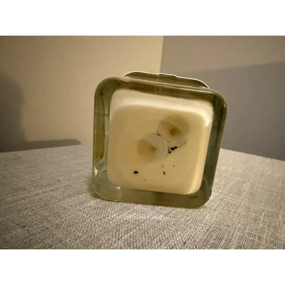 PartyLite Present Jar Candle w/ Lid & Box | Coconut Cove | Burned - Picture 2 of 7